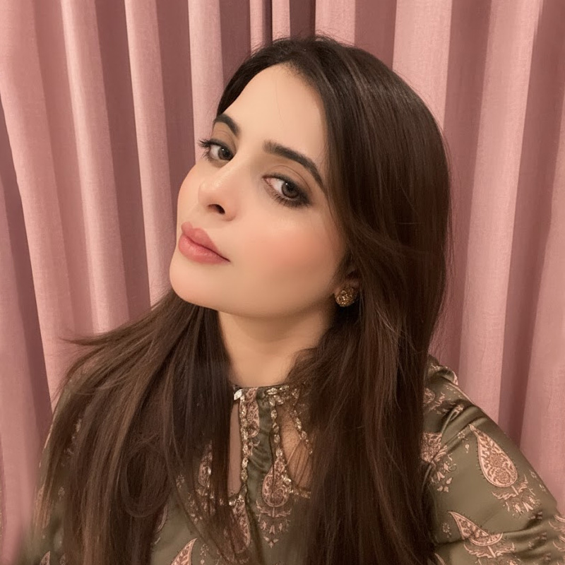 note-rom-our-founder